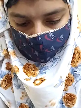 Snapshot of rukhsar_ chatting on February 17, 2026, 5:48 am rukhsar online show from February 17, 2026, 5:48 am