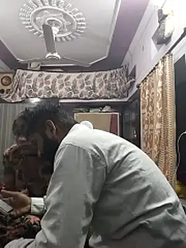 Snapshot of hornycouple20000 chatting on January 11, 2026, 3:06 pm hornycouple20000 online show from January 11, 2026, 3:06 pm