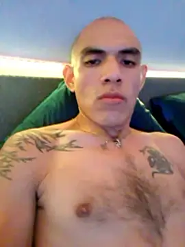 Snapshot of RuEnEd chatting on February 7, 2026, 4:54 pm RuEnEd online show from February 7, 2026, 4:54 pm