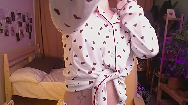 Haya Harareet online show from January 14, 2026, 1:11 am