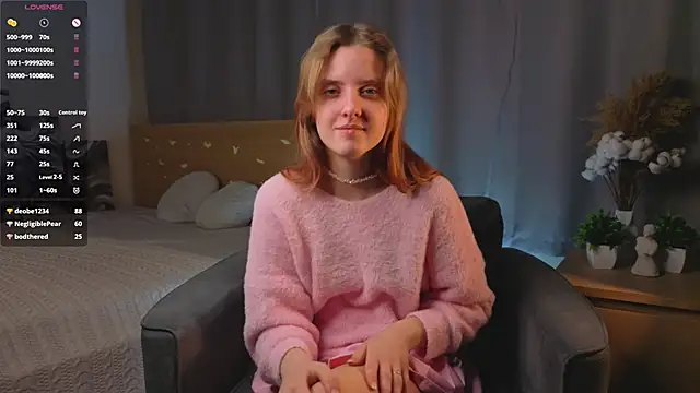 Snapshot of RennaHettes chatting on February 3, 2026, 2:53 am RennaHettes online show from February 3, 2026, 2:53 am