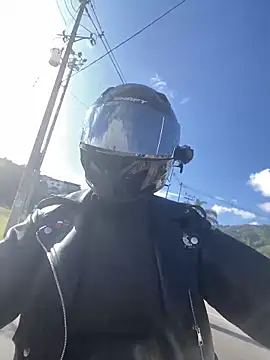 Scarlet auraa online show from March 21, 2026, 1:05 pm