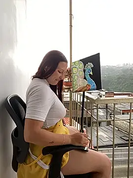 Scarlet auraa online show from April 16, 2026, 9:39 pm