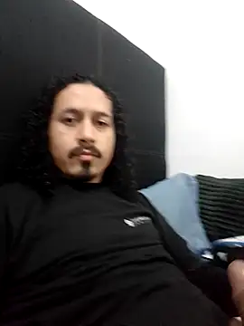 CarlosGM77 online show from April 20, 2026, 3:04 pm