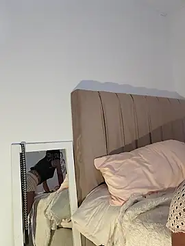 DAMMLEYLA online show from January 31, 2026, 7:34 pm