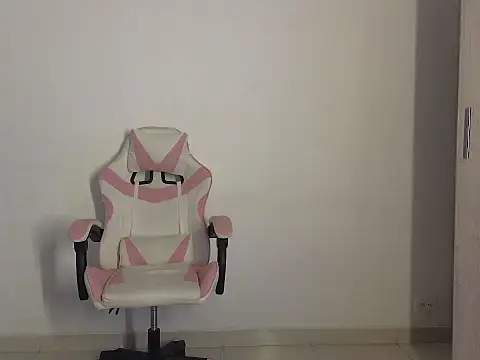 Daphne Grayy online show from February 26, 2026, 12:26 pm