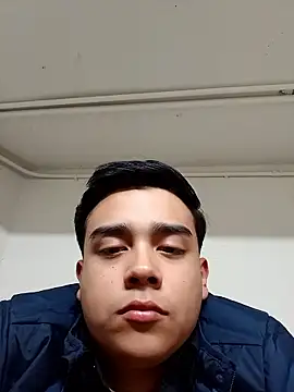 Snapshot of Yosoyelmismo-6737 chatting on January 15, 2026, 4:28 am Yosoyelmismo-6737 online show from January 15, 2026, 4:28 am