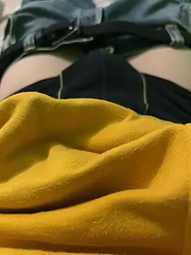 Snapshot of sexyschiavo chatting on February 15, 2026, 5:09 pm sexyschiavo online show from February 15, 2026, 5:09 pm