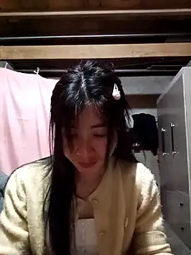 Hiniyk2 online show from February 4, 2026, 12:44 pm