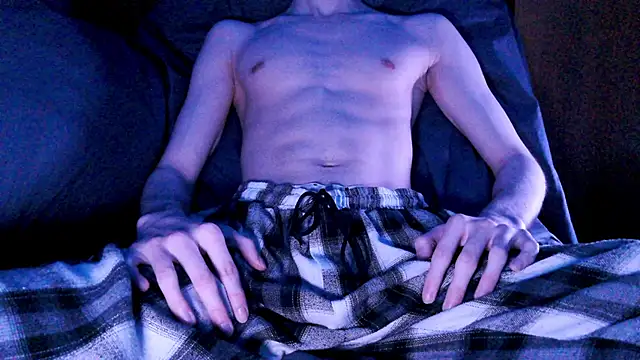 Snapshot of Sauntper chatting on February 11, 2026, 9:20 pm Sauntper online show from February 11, 2026, 9:20 pm