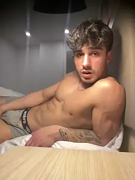 Snapshot of nomorelies chatting on February 6, 2026, 8:23 pm nomorelies online show from February 6, 2026, 8:23 pm