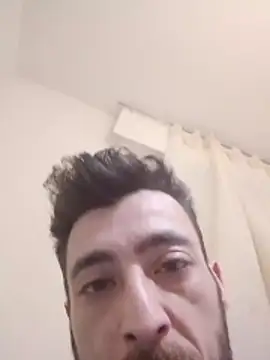 Snapshot of Moreno12456 chatting on January 7, 2026, 5:10 am Moreno12456 online show from January 7, 2026, 5:10 am