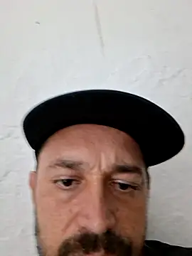 Snapshot of Johnnyhotlatmale chatting on January 13, 2026, 8:41 am Johnnyhotlatmale online show from January 13, 2026, 8:41 am