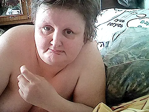 nataly4560 online show from April 13, 2026, 10:10 am