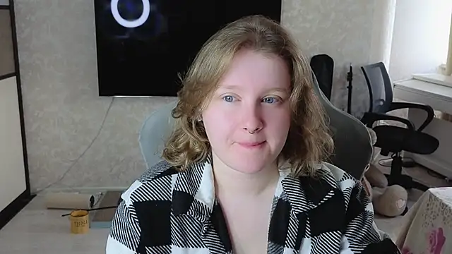Ol1via online show from June 18, 2026, 3:07 am