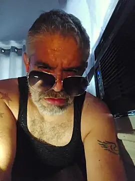 Snapshot of eddy73xxx chatting on July 22, 2026, 11:57 am eddy73xxx online show from July 22, 2026, 11:57 am