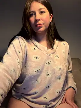 evelynrosess1 online show from January 7, 2026, 3:53 am