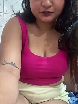 Curvy Anaya online show from June 7, 2026, 6:06 am