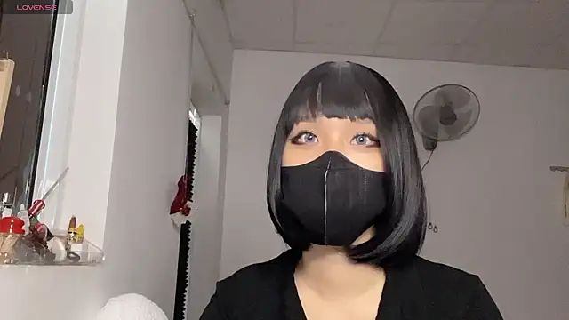 Snapshot of Tieu-May chatting on February 28, 2026, 7:31 am Tieu-May online show from February 28, 2026, 7:31 am