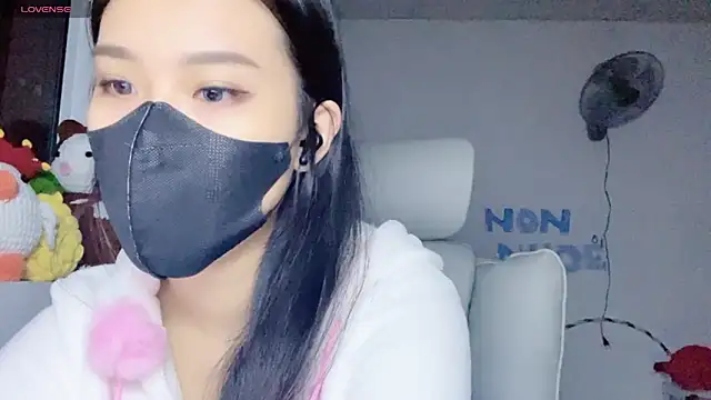 Tieu-May online show from July 14, 2026, 10:32 am