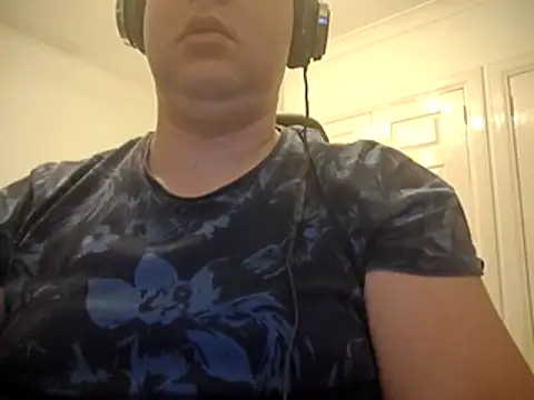 Snapshot of thetalldude265 chatting on March 29, 2026, 4:34 am thetalldude265 online show from March 29, 2026, 4:34 am