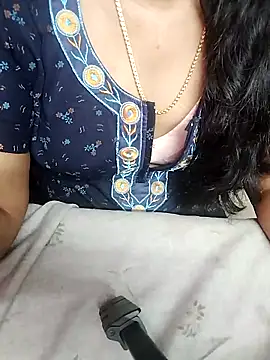 Snapshot of tamil-monisha chatting on February 1, 2026, 7:18 am tamil-monisha online show from February 1, 2026, 7:18 am