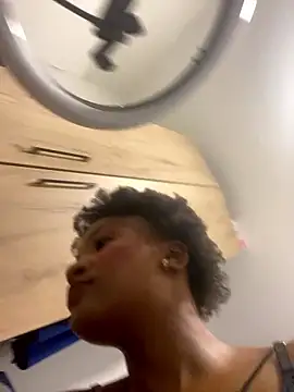 MOONSTONE2020 online show from January 13, 2026, 6:57 pm