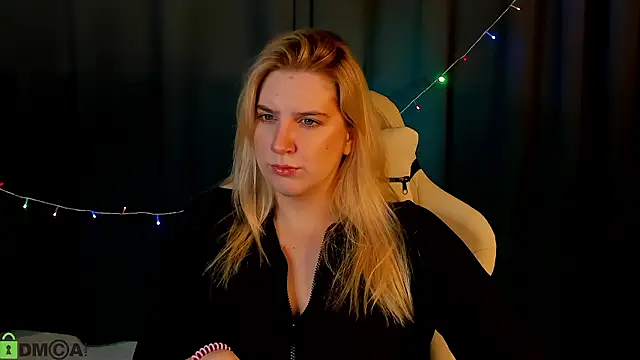 SoftLana online show from January 13, 2026, 4:07 am