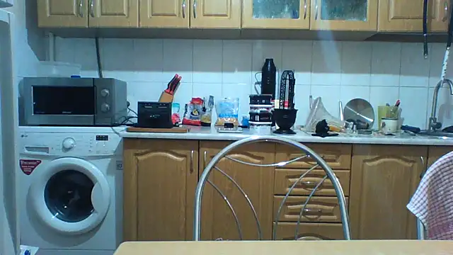 Snapshot of KaelNox chatting on June 7, 2026, 6:44 pm KaelNox online show from June 7, 2026, 6:44 pm