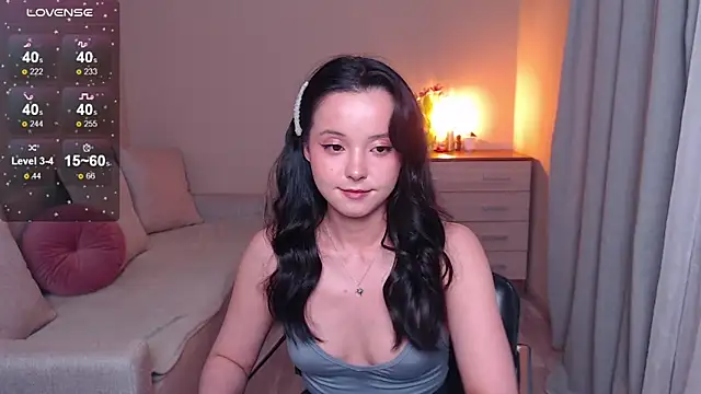 lia hetty online show from March 14, 2025, 7:12 pm