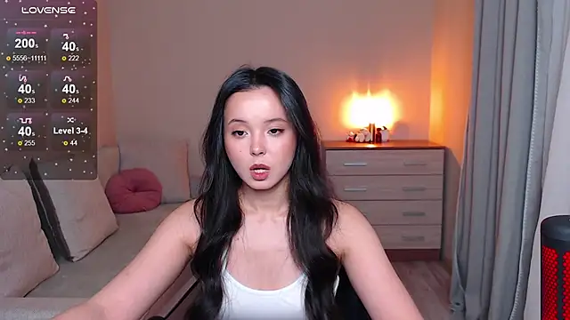 lia hetty online show from November 25, 2025, 5:02 pm