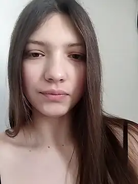 Snapshot of LunaTori456 chatting on February 4, 2026, 9:26 am LunaTori456 online show from February 4, 2026, 9:26 am