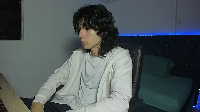 Snapshot of jack_grealish01 chatting on February 24, 2026, 3:26 am jack grealish01 online show from February 24, 2026, 3:26 am