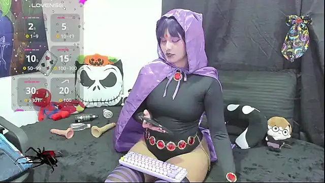 natsumixx online show from May 20, 2026, 5:19 pm