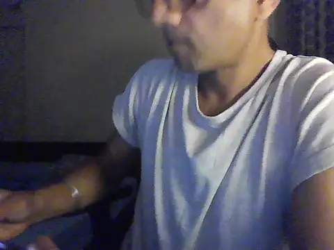 Snapshot of Moh-Moksha chatting on February 25, 2026, 6:17 pm Moh-Moksha online show from February 25, 2026, 6:17 pm