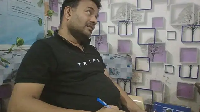 KUMA 500 online show from February 2, 2026, 2:32 am