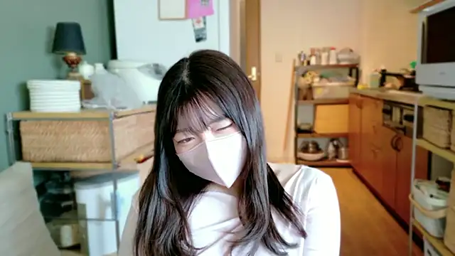 Snapshot of __Yui_ chatting on February 10, 2026, 2:04 am Yui online show from February 10, 2026, 2:04 am