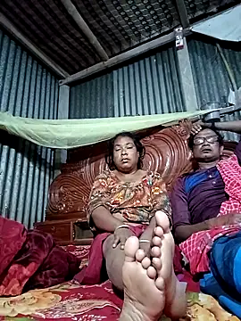 Snapshot of Hot-headed chatting on March 1, 2026, 4:42 pm Hot-headed online show from March 1, 2026, 4:42 pm