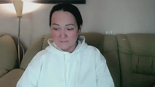 infinity loveliness online show from October 21, 2025, 5:52 am