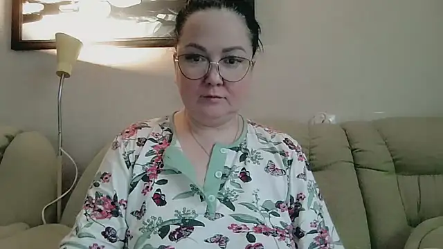 infinity loveliness online show from April 19, 2026, 7:29 am