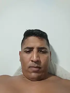 xxxch3o online show from May 13, 2026, 10:56 am