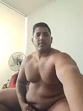 xxxch3o online show from May 31, 2026, 4:36 pm