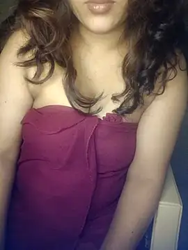 aaliyaAkhan online show from January 9, 2026, 7:48 pm