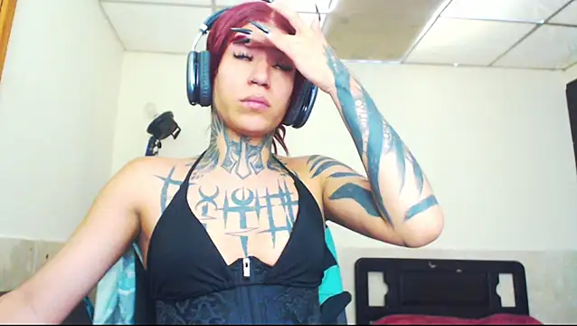 jazmin wolf online show from April 23, 2026, 3:58 pm