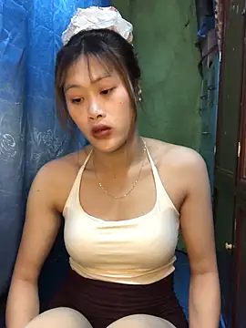 Snapshot of mei_chan_aa chatting on February 1, 2026, 6:01 am mei chan aa online show from February 1, 2026, 6:01 am