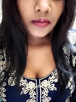 Snapshot of SA-K-SHI chatting on February 12, 2026, 5:19 pm SA-K-SHI online show from February 12, 2026, 5:19 pm