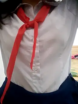 lina loveee online show from April 27, 2026, 9:29 am