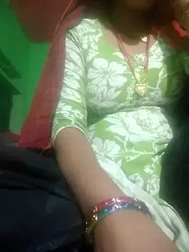 miss pooja199 online show from January 18, 2026, 5:39 pm