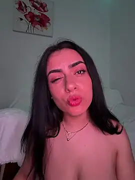 Snapshot of Marisa_ass chatting on May 5, 2026, 8:28 pm Marisa ass online show from May 5, 2026, 8:28 pm