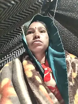 lodhi8080 online show from January 7, 2026, 11:07 pm